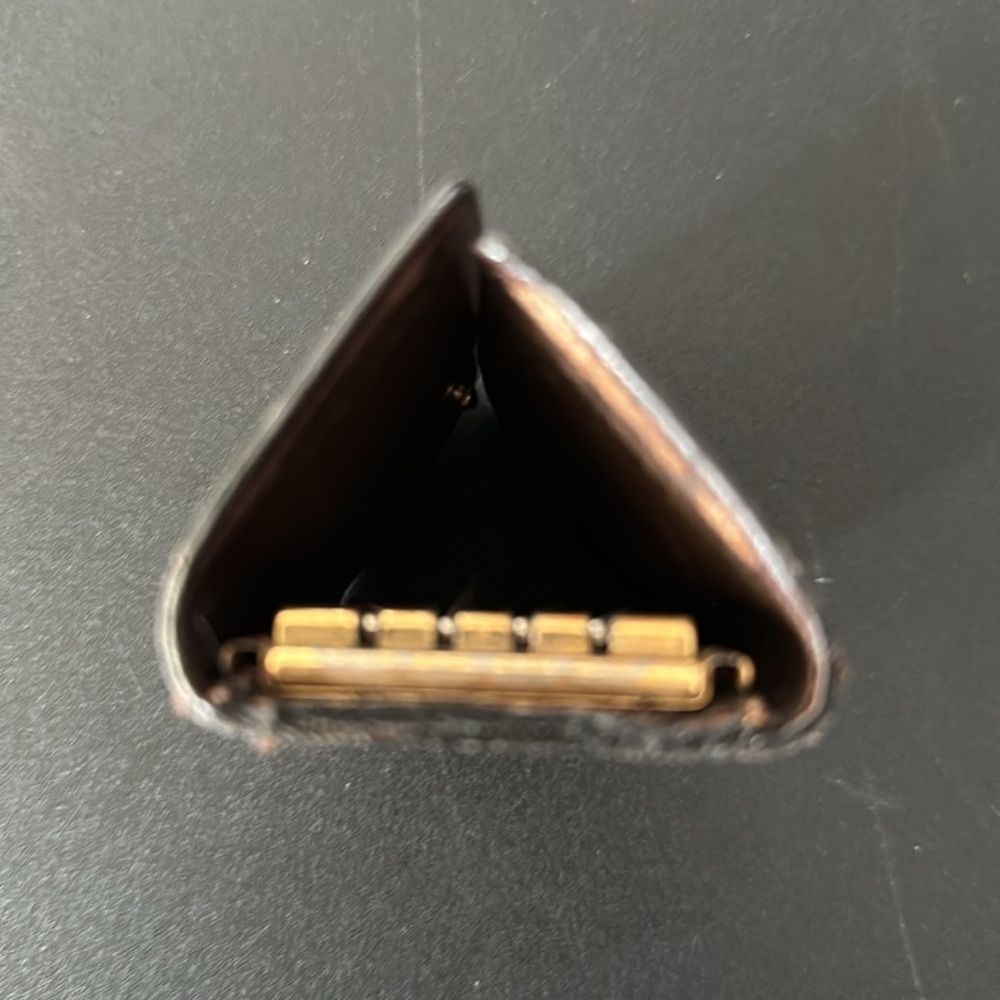 LV key holder, four key hooks - Picture 3 of 6